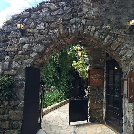 Costes 2* Montsegur